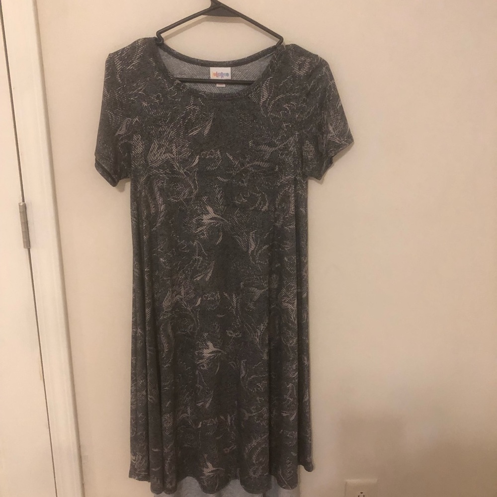 Carly Lularoe in excellent condition. Xxs